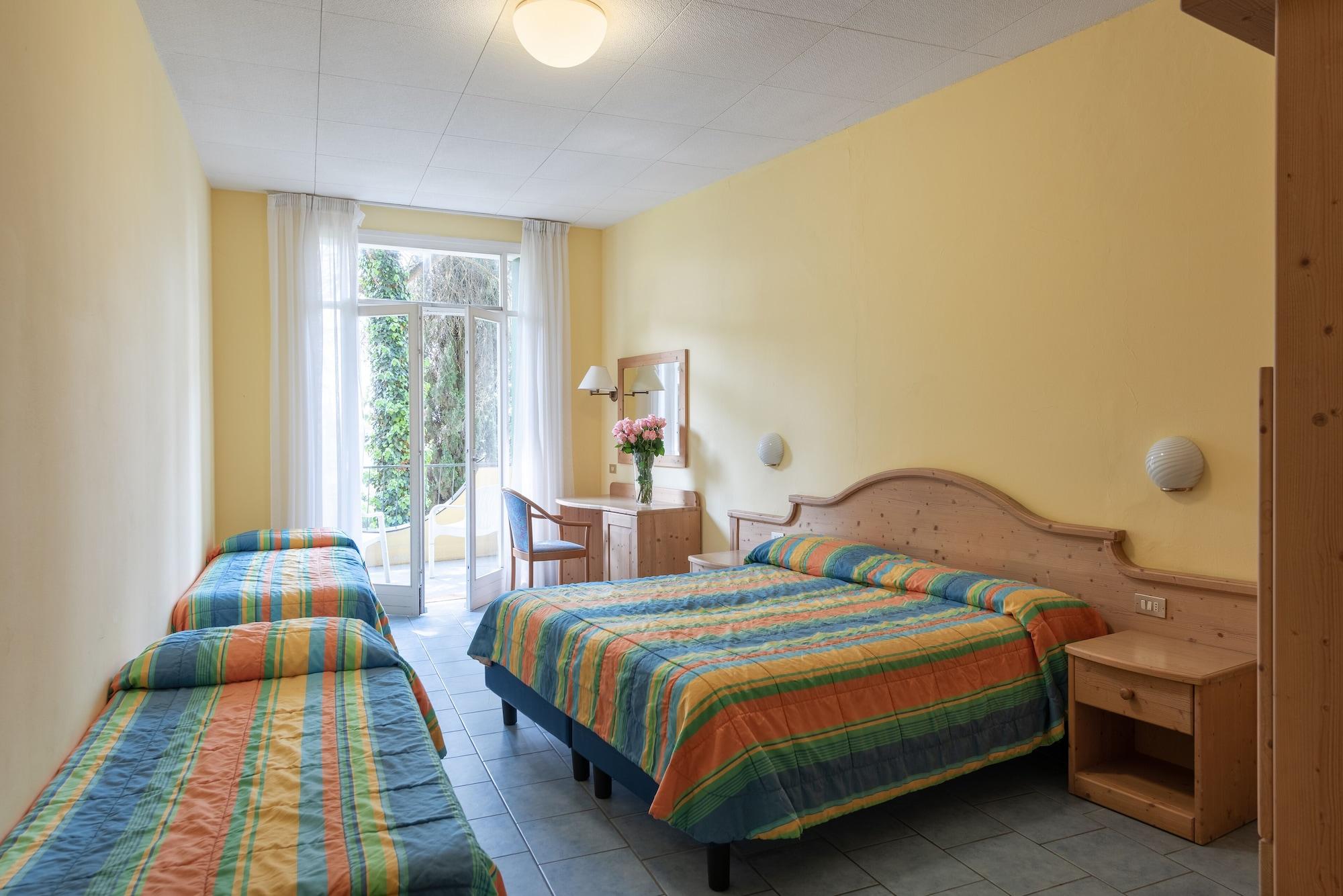 Hotel Marco Polo Garda  Esterno foto