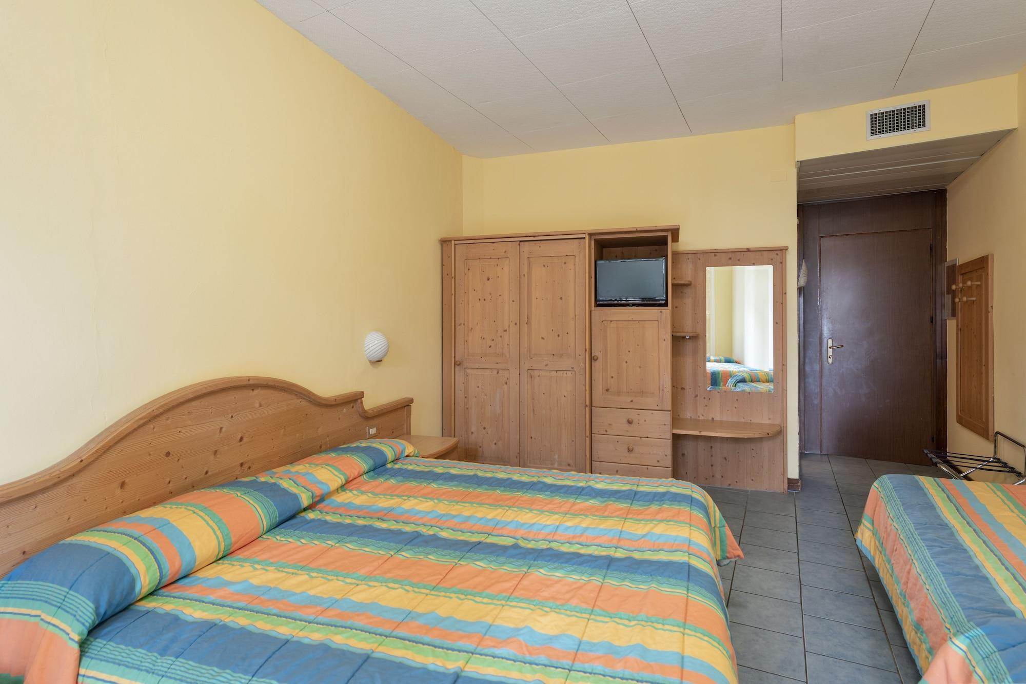 Hotel Marco Polo Garda  Esterno foto