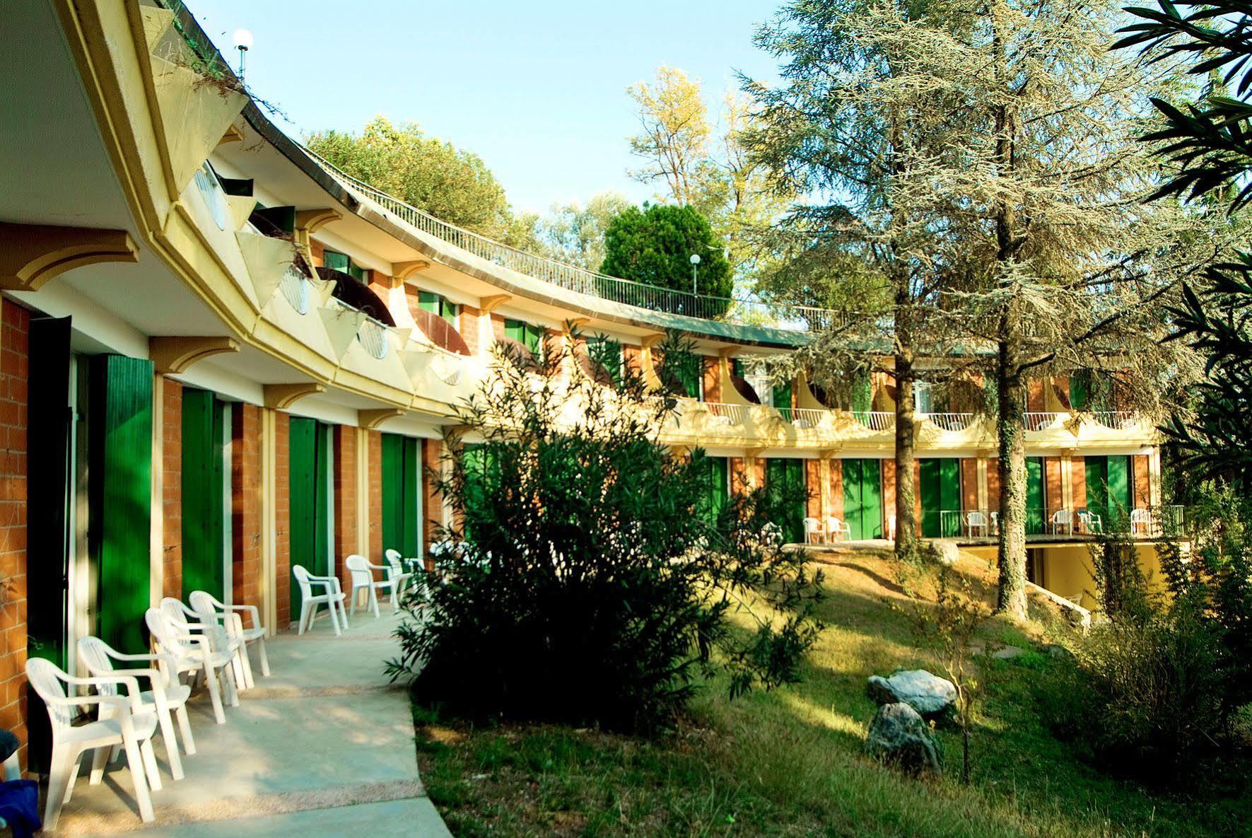Hotel Marco Polo Garda  Esterno foto