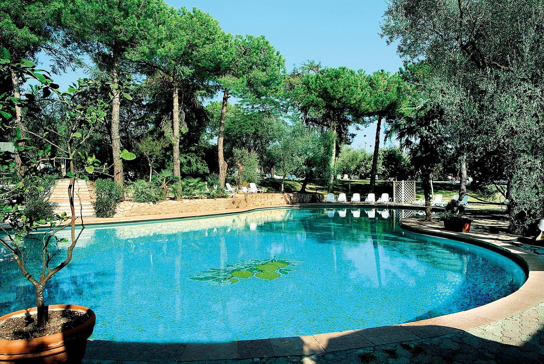 Hotel Marco Polo Garda  Esterno foto